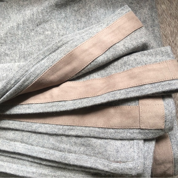 Rani Arabella Palermo Cashmere and suede blanket grey and tan 72 x 50 dry clean - Picture 3 of 6